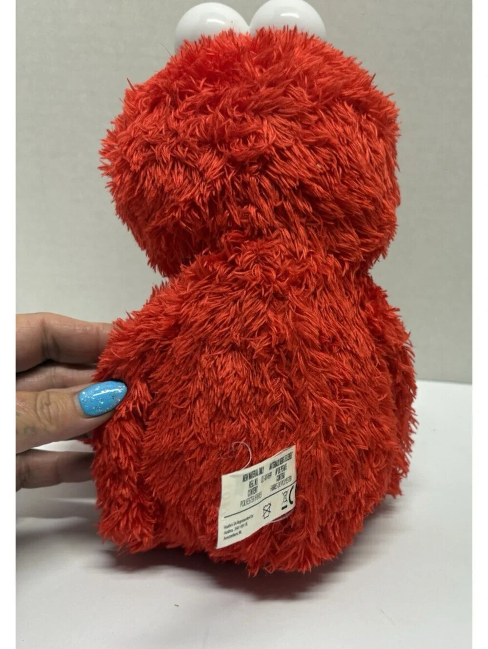 Sesame Street Hug Tickle Me Elmo Hasbro 2018 Speaks English or Spanish P4